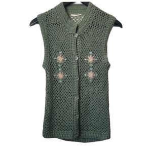 Women's open knit green flower vest